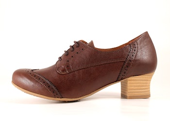 Brako Anatomics Minthy Brogues Brun. Vegetabilgarvat, 100% kromfritt skinn.