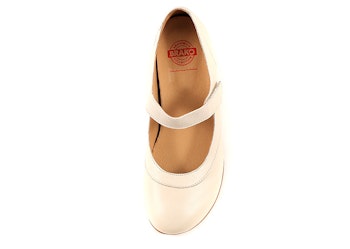 Brako Anatomics Bem 21565 Off-White. Vegetabilgarvat, 100% kromfritt skinn.