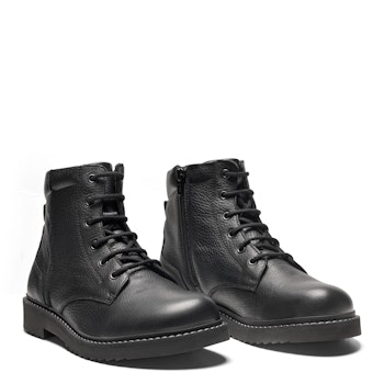 New Feet 232-25. Vattentäta snörkängor med dragkedja. Svart.