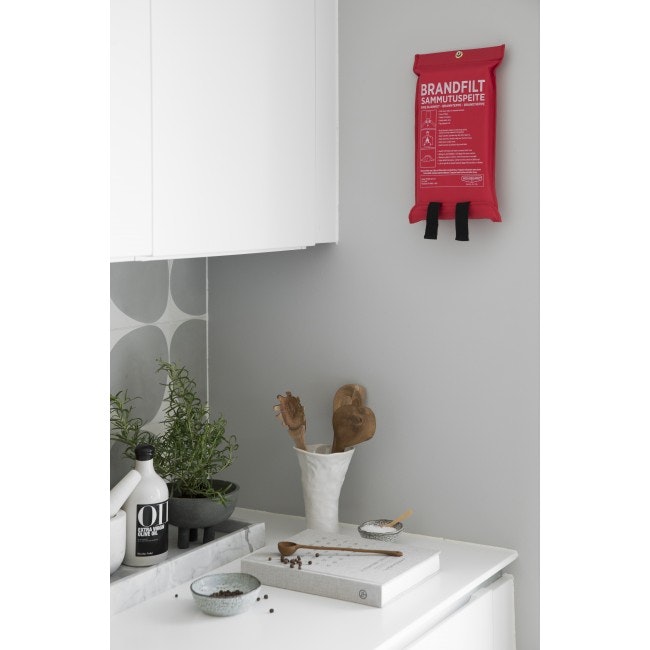 Housegard brandfilt med silikonbeläggning, 120x180 cm, röd