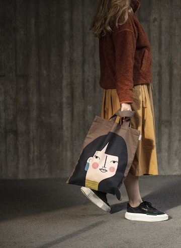 Naomi tote