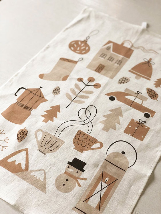 Wonderland kitchen towel