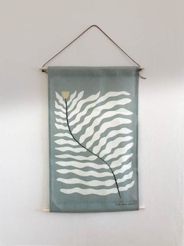 Tulip wall tapestry