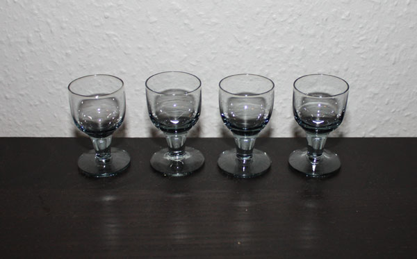 4 st små snapsglas från Åfors - Bertil Vallien
