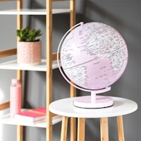 Rosa jordglob med lampa 30cm
