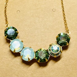 Halsband ljusgrön opal