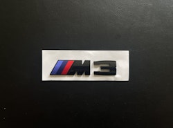 BMW M3 emblem i svart