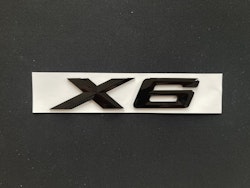 BMW X6 emblem i svart
