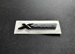 BMW Xdrive emblem i svart