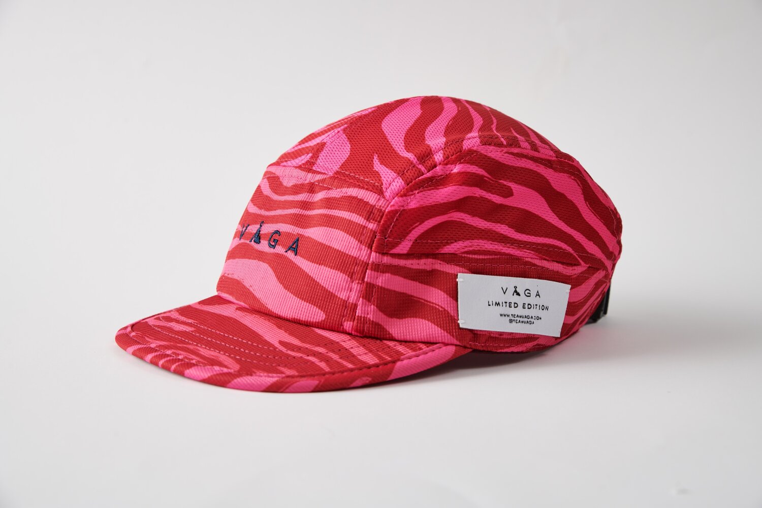 VÅGA Club Cap Limited Edition ZBR Pink