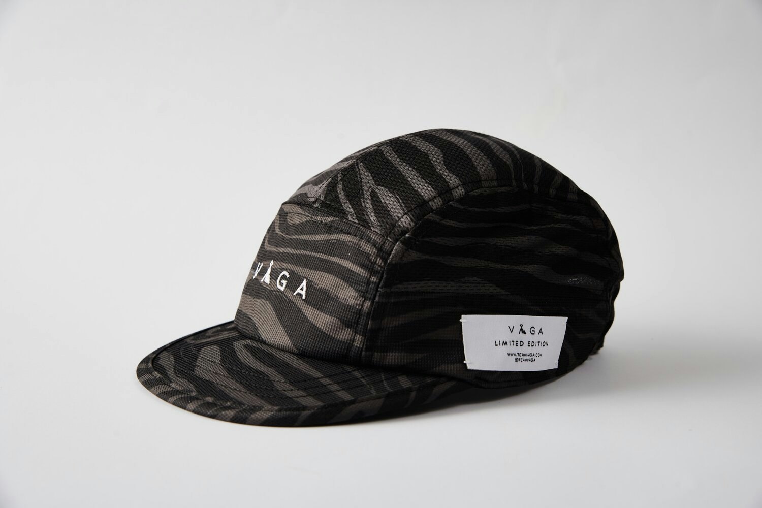 VÅGA Club Cap Limited Edition ZBR Charcoal/Black