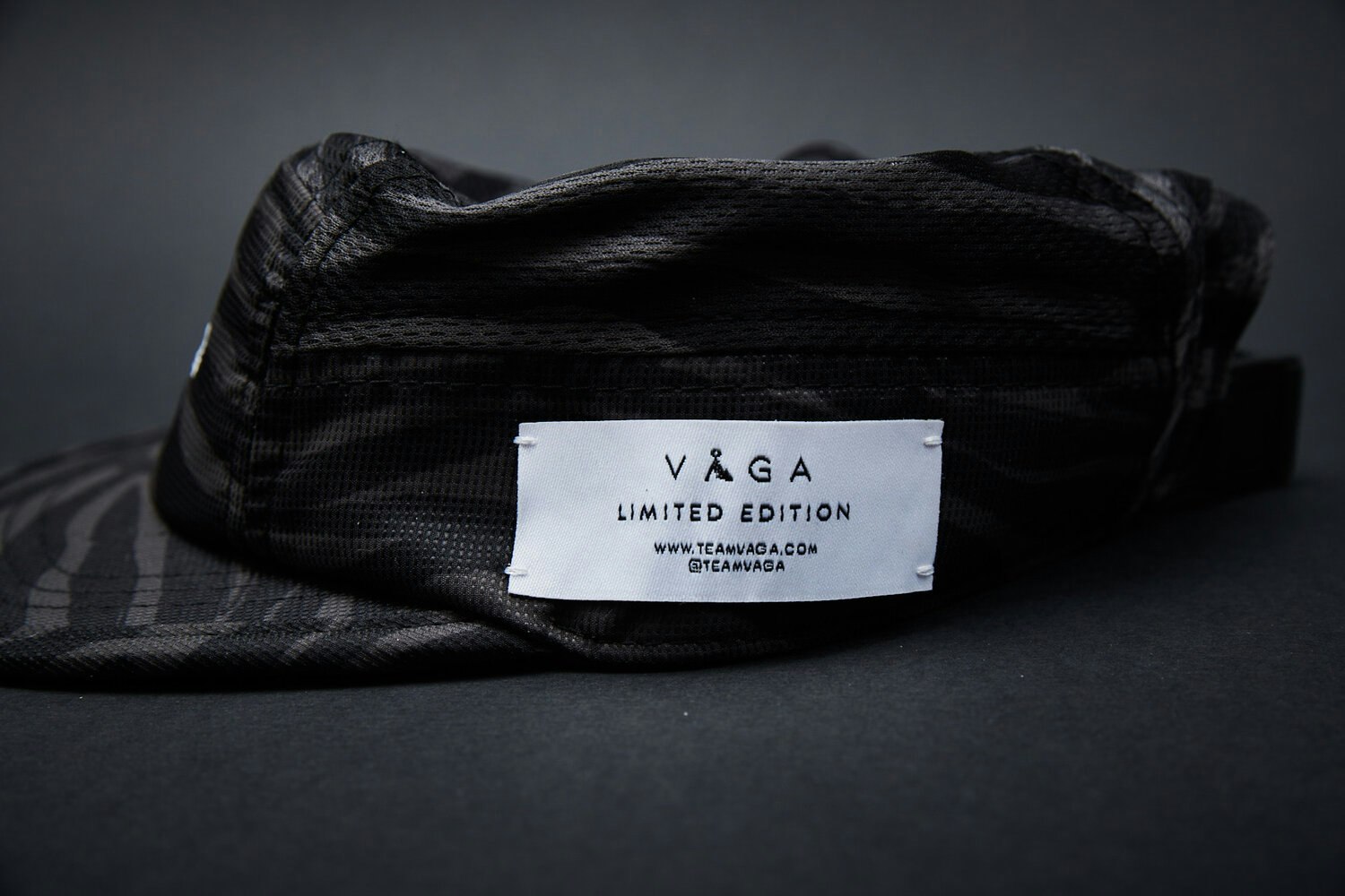 VÅGA Club Cap Limited Edition ZBR Charcoal/Black