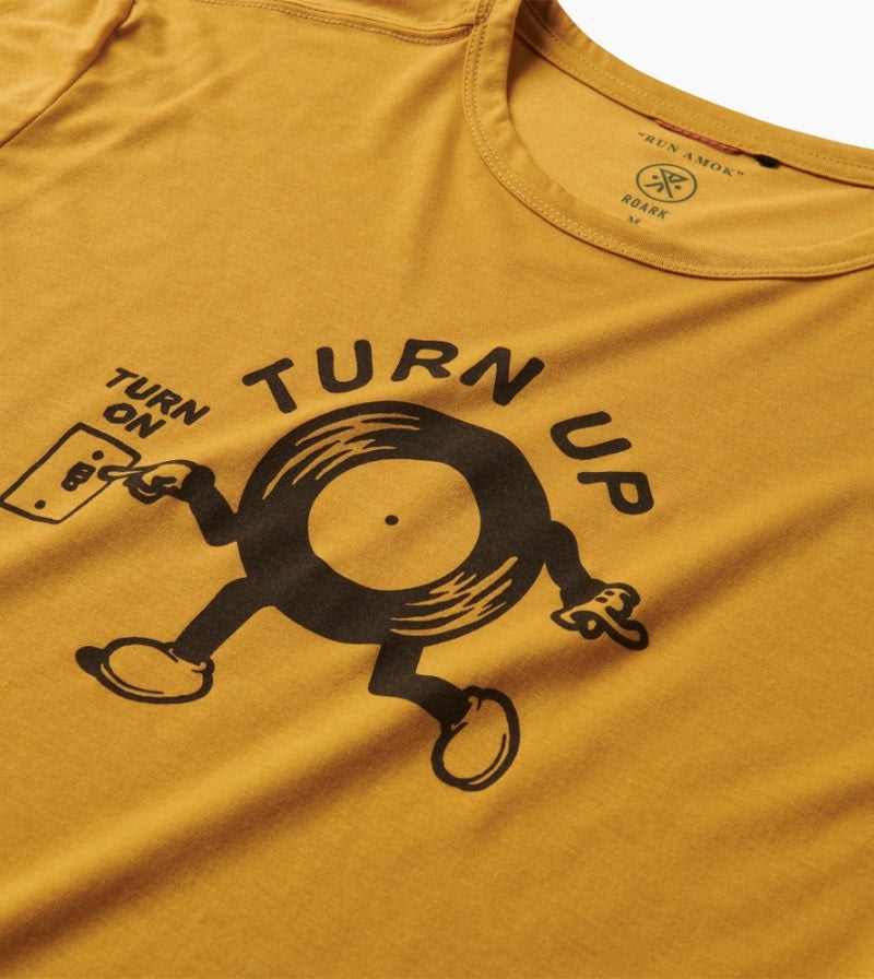 Roark Run Amok Mathis Core Short Sleeve (Herr) - Gold