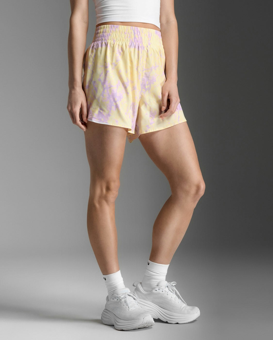 2XU Aero Hi-Rise 4 inch Short (Dam) - Pixel/White Reflective