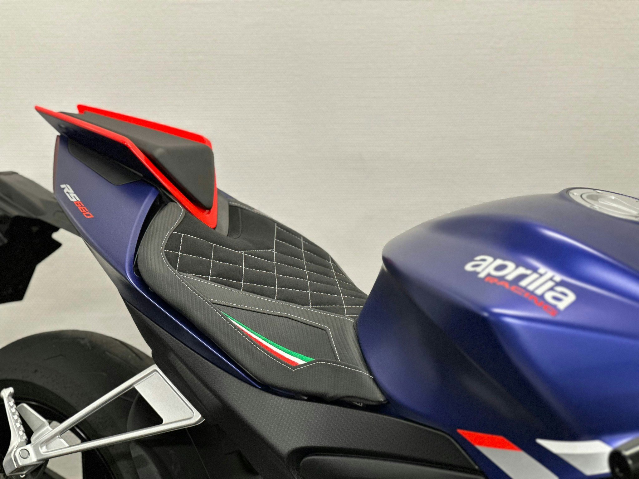 Adrenaline Customseat Tuono660/RS660