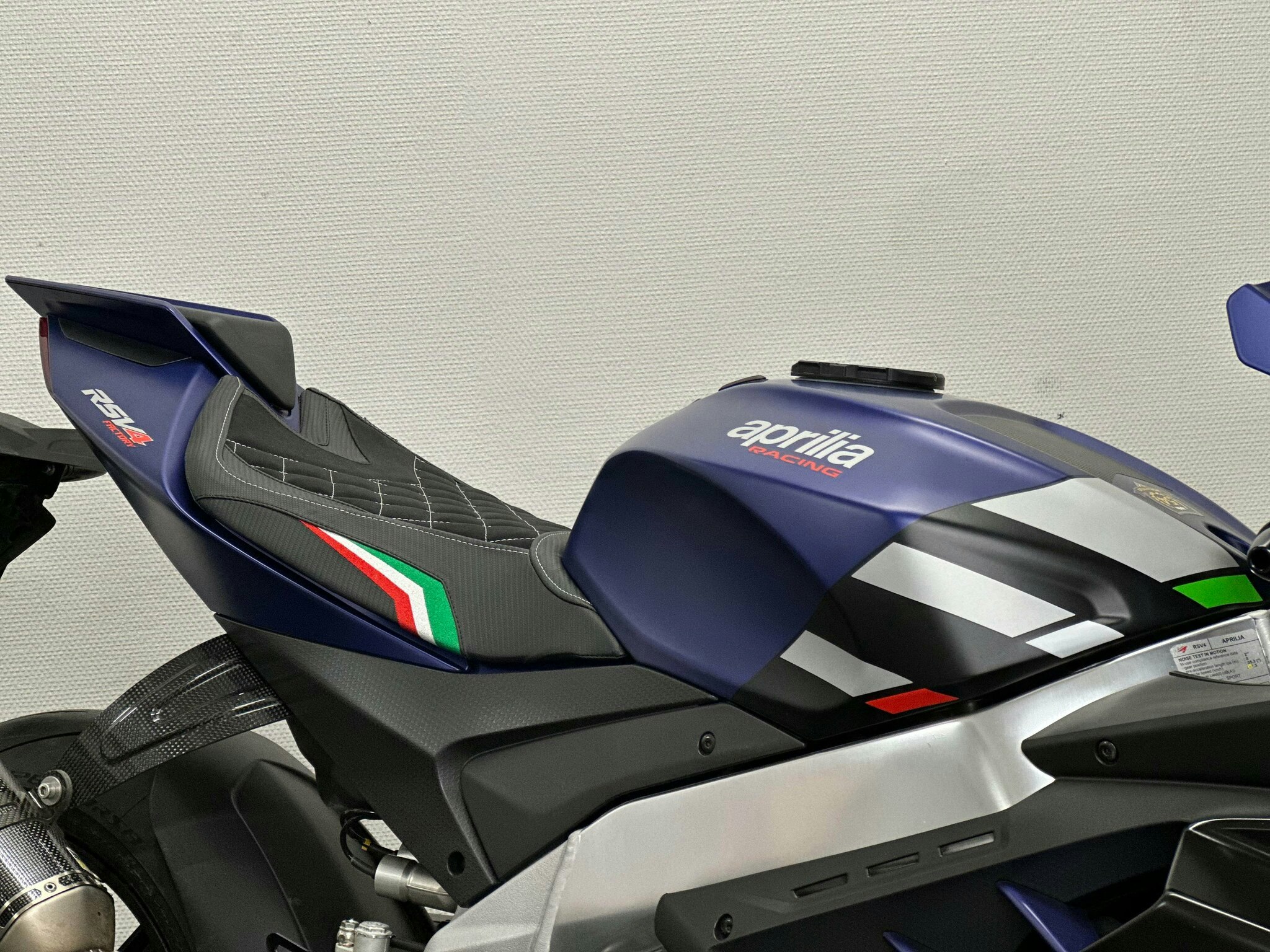 Adrenaline Customseat TUONO 1100 / RSV4 1100