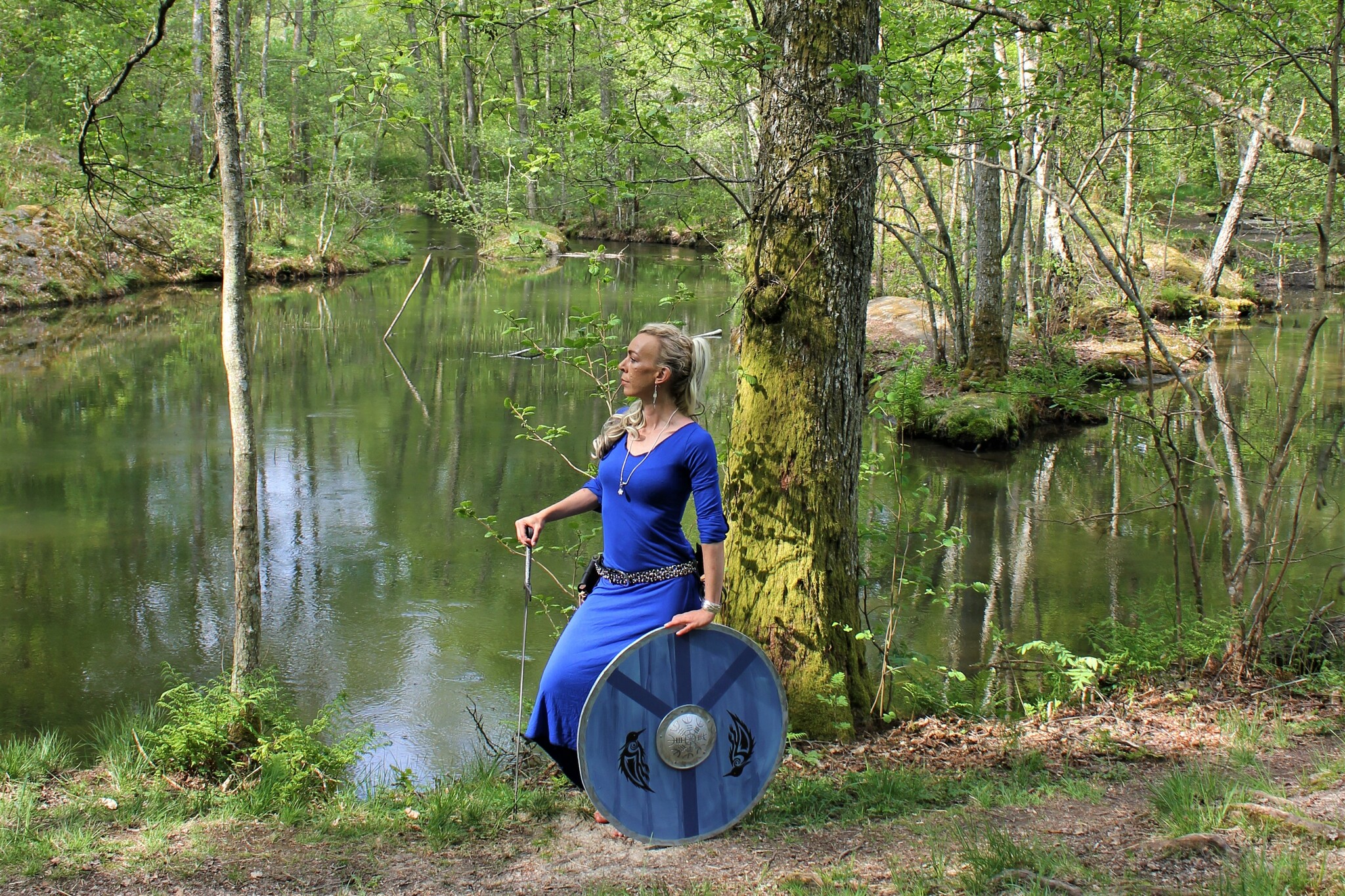 women viking dress blue sheild