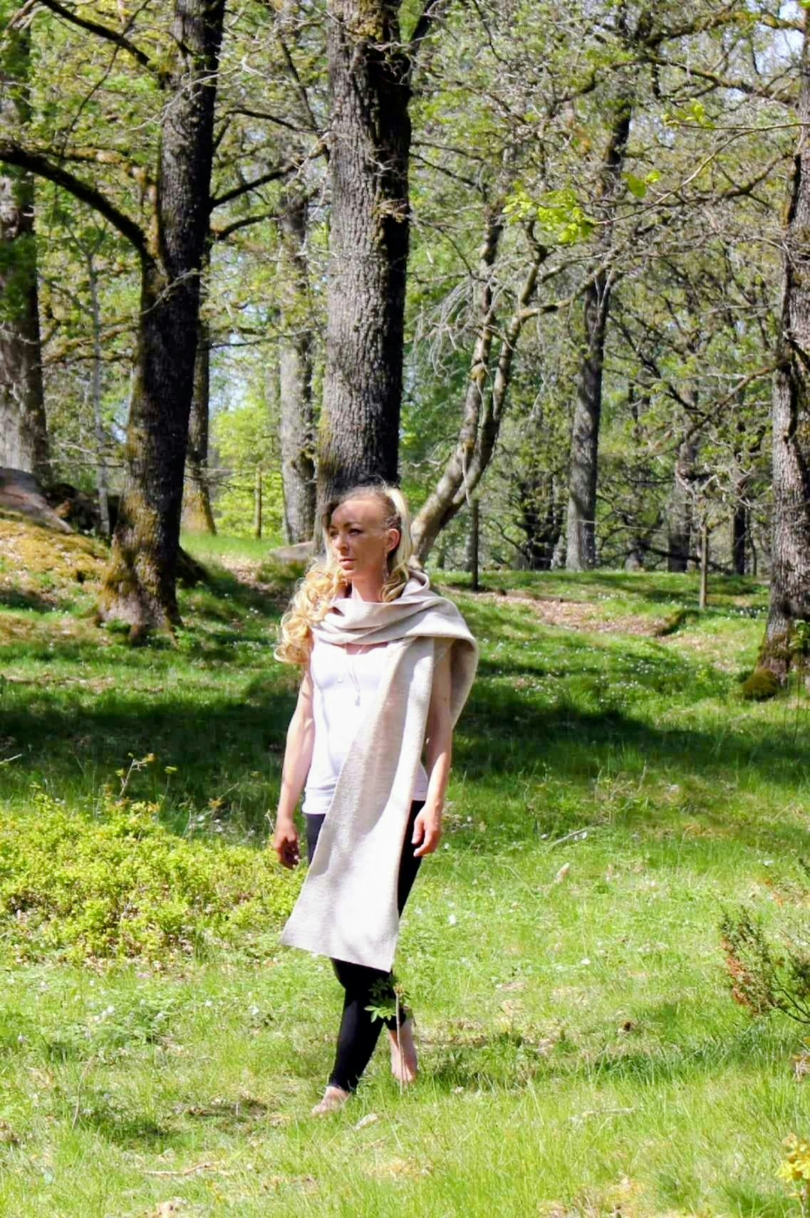 Halsduk med huva
