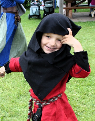 Vikingahuva/cape barn i 100% eko Ull