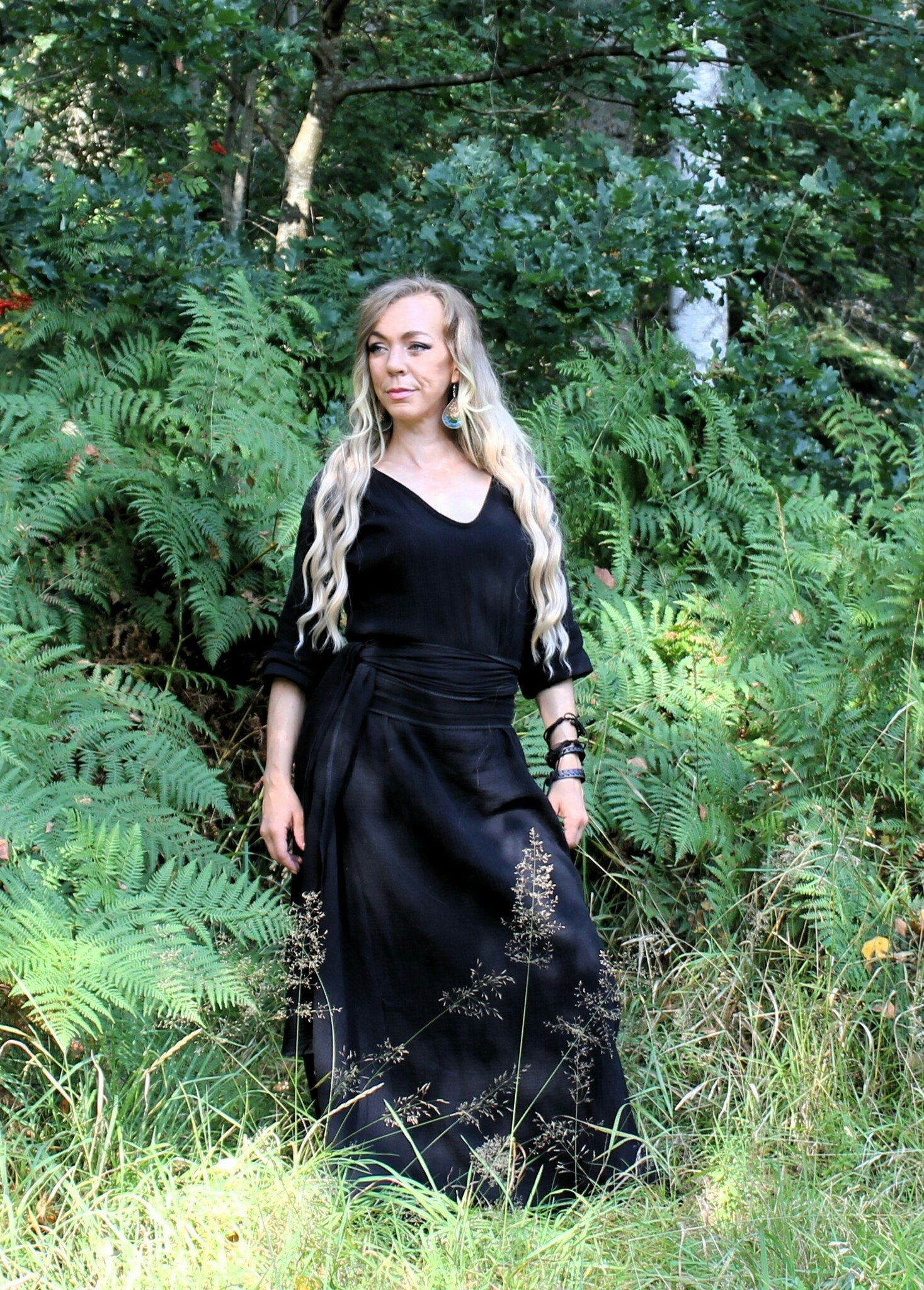 Svart viking klänning