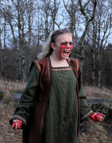 Brun 100% ull viking/medeltids klänning