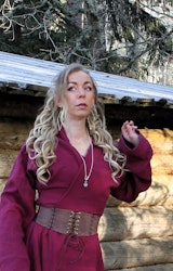 Vinröd Viking klänning