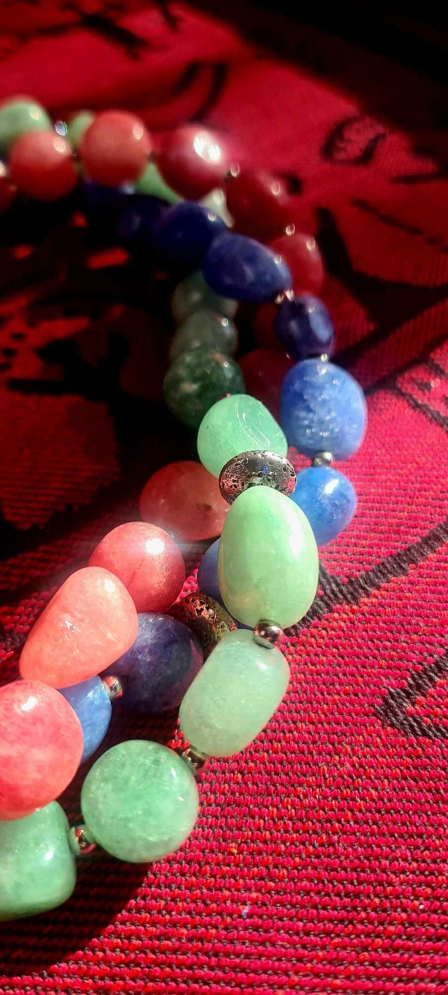 Apatit halsband i natursten