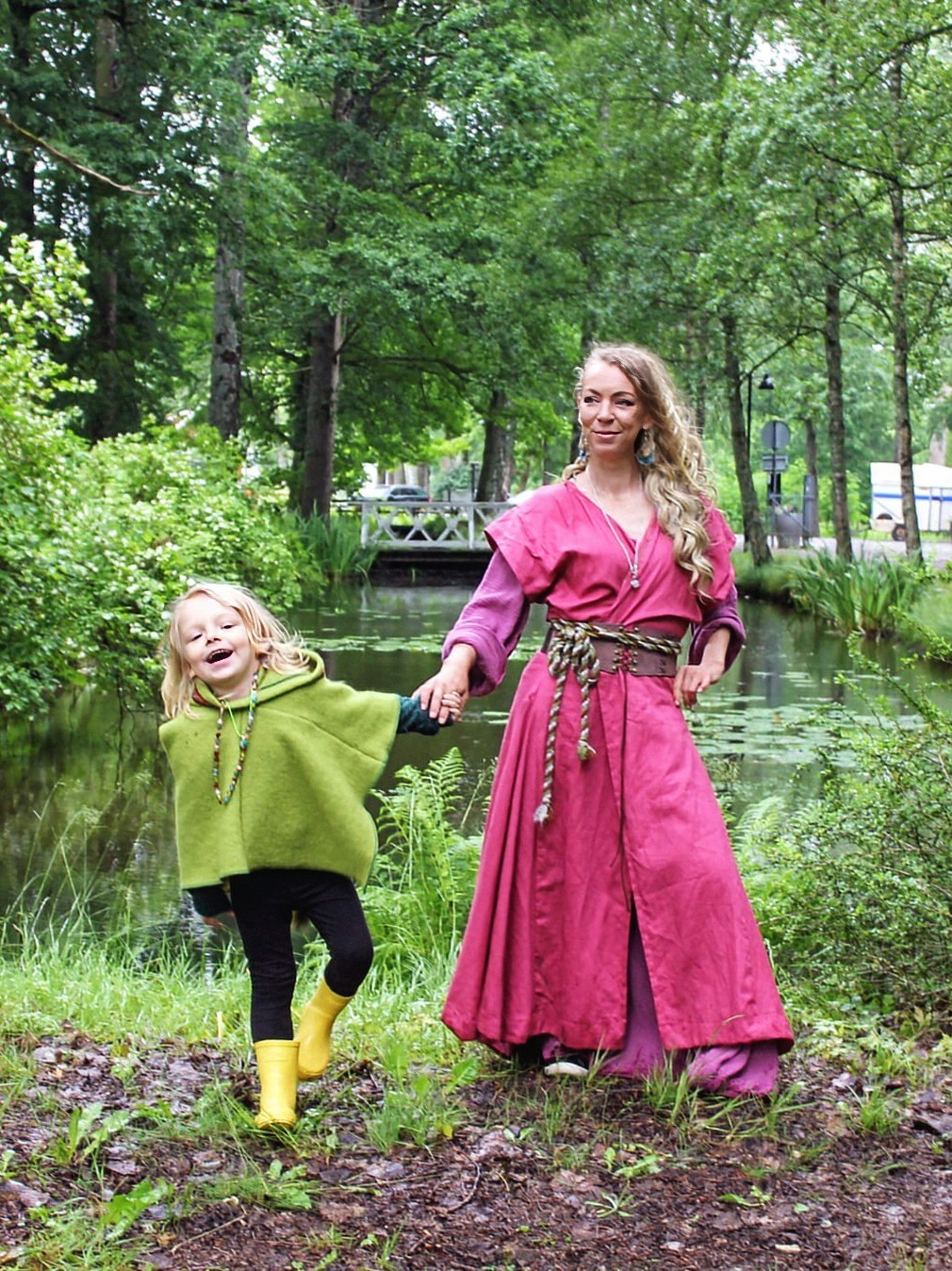 Grön barn viking ullcape