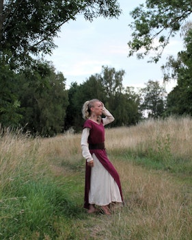 Ull klänning för Vikinga och medeltiden