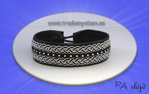 Tenntrådsarmband