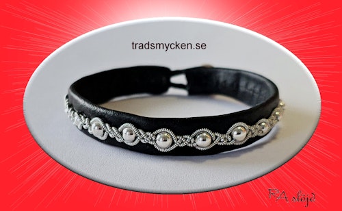 Tenntrådsarmband
