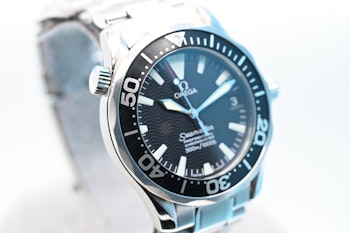 SOLD Omega Seamaster Professional 300m Mid Size Box, Papers & Tag 2252.50 - 247