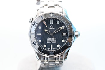 SOLD Omega 2552.80 Seamaster Professional 300m Mid Size - 219