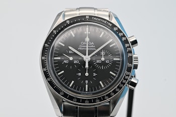 Sold: Omega Speedmaster Professional Moonwatch 3570.50 Box, Tag & Papers - 437