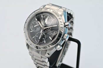 Sold: Omega Speedmaster Date Automatic 3513.50 Box&paper- 522