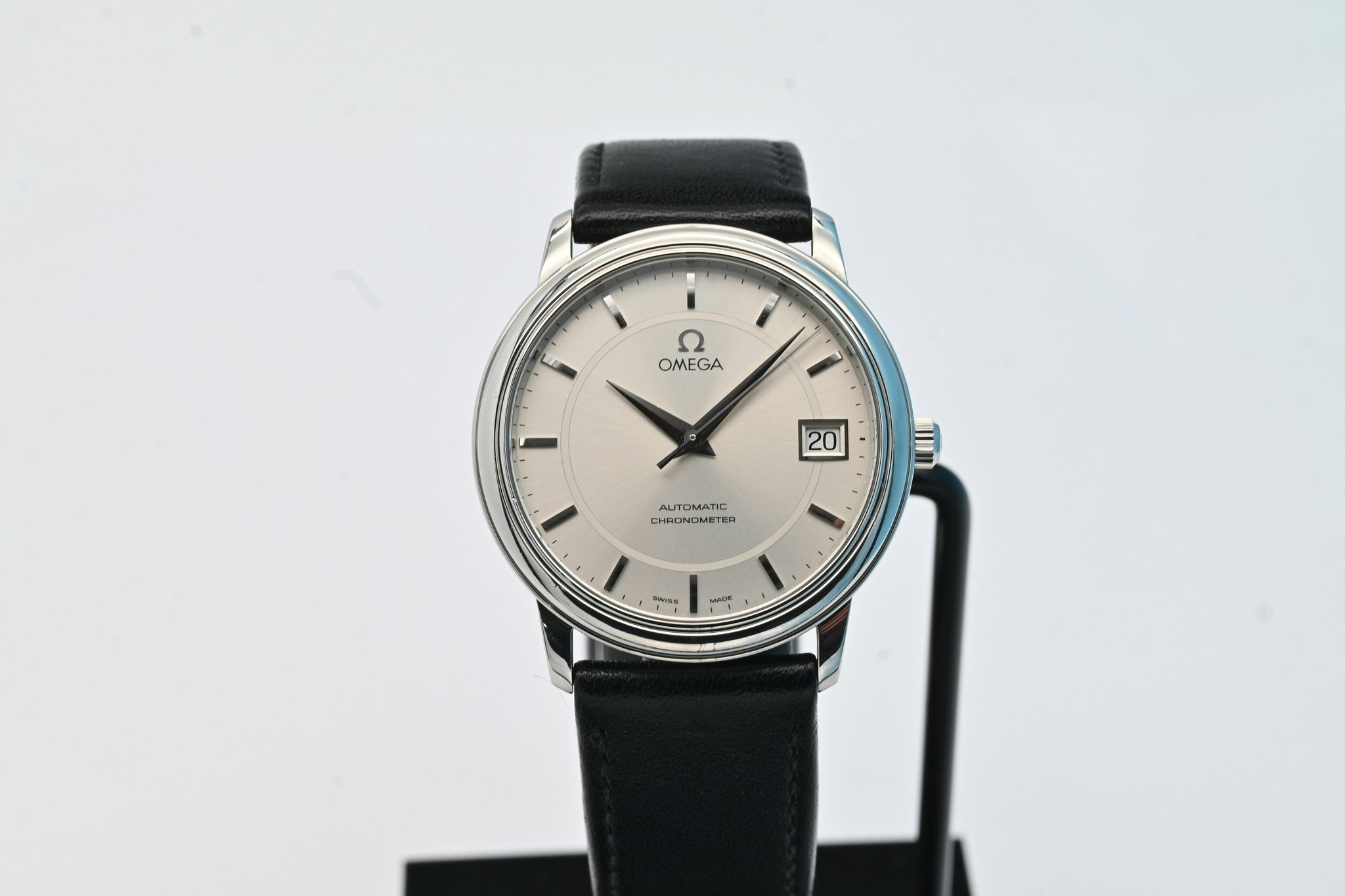 Sold Omega De Ville Prestige Chronometer 168.1050 618 Grandeur Times AB