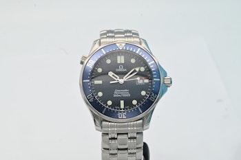 Sold: Omega Seamaster Professional 300m 2541.80 Box & Papers - 657