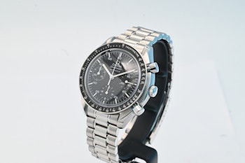 SOLD Omega Speedmaster Reduced 3510.50 Box & Papers Top Conditon - 655