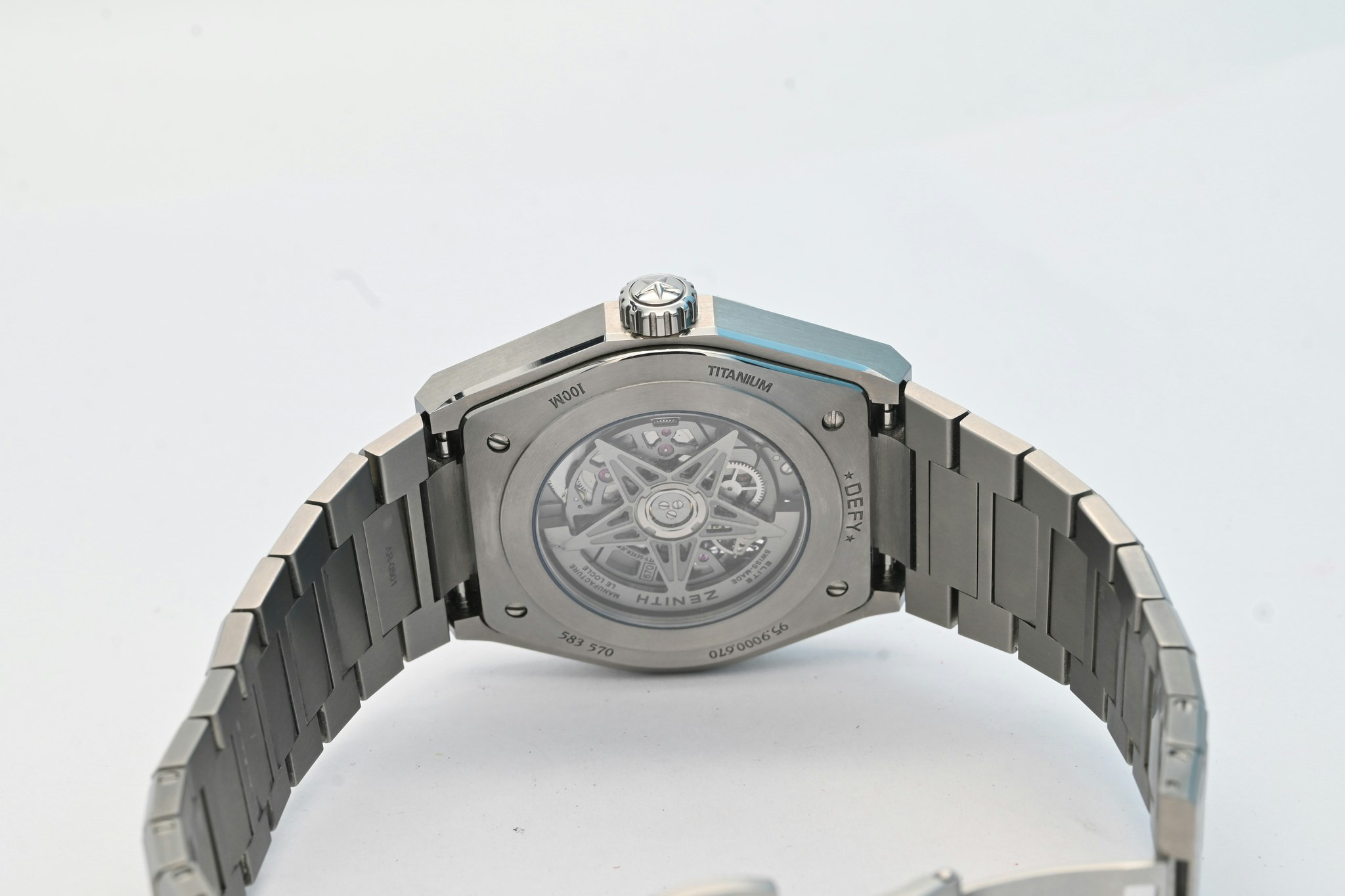 Sold: Zenith Defy Classic Skeleton 2023 Mint condition Box&paper ref. 95.9000.670 - 713