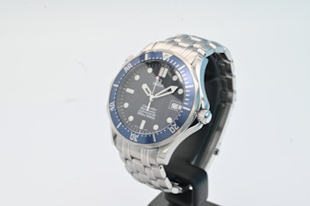SOLD Omega Seamaster Professional James Bond 2531.80 Box & 3 Papers Top condition! - 722