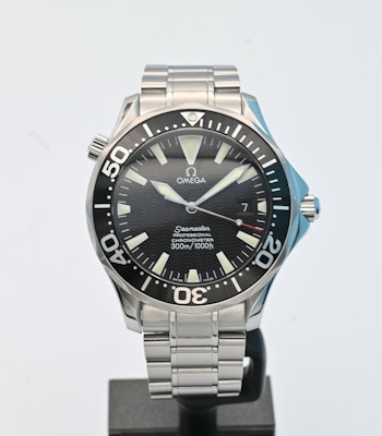 Omega Seamaster Diver 300 M Certified Professional 2254.50 Box & 3 Papers Newly serviced - 584