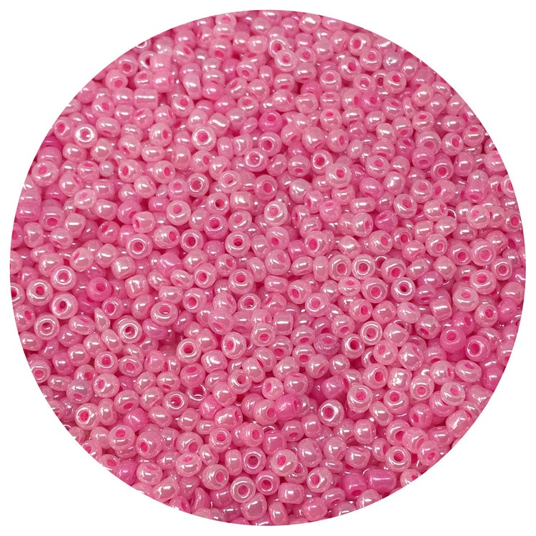 Seed beads 8/0 pink petunia