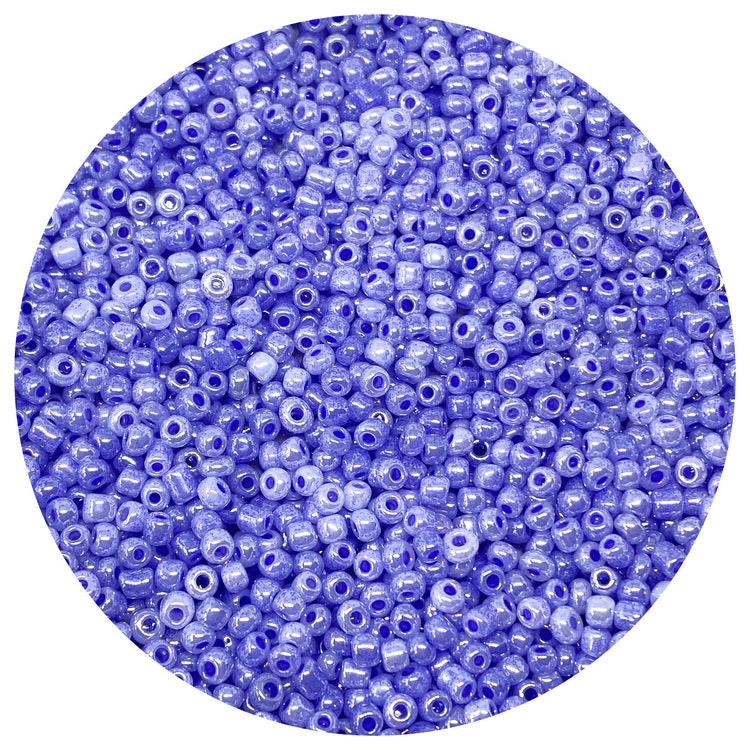 Seed beads 8/0 vivid violet