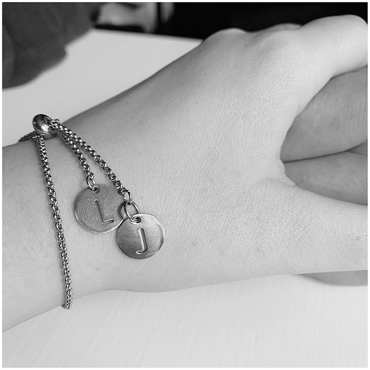 Armband stål