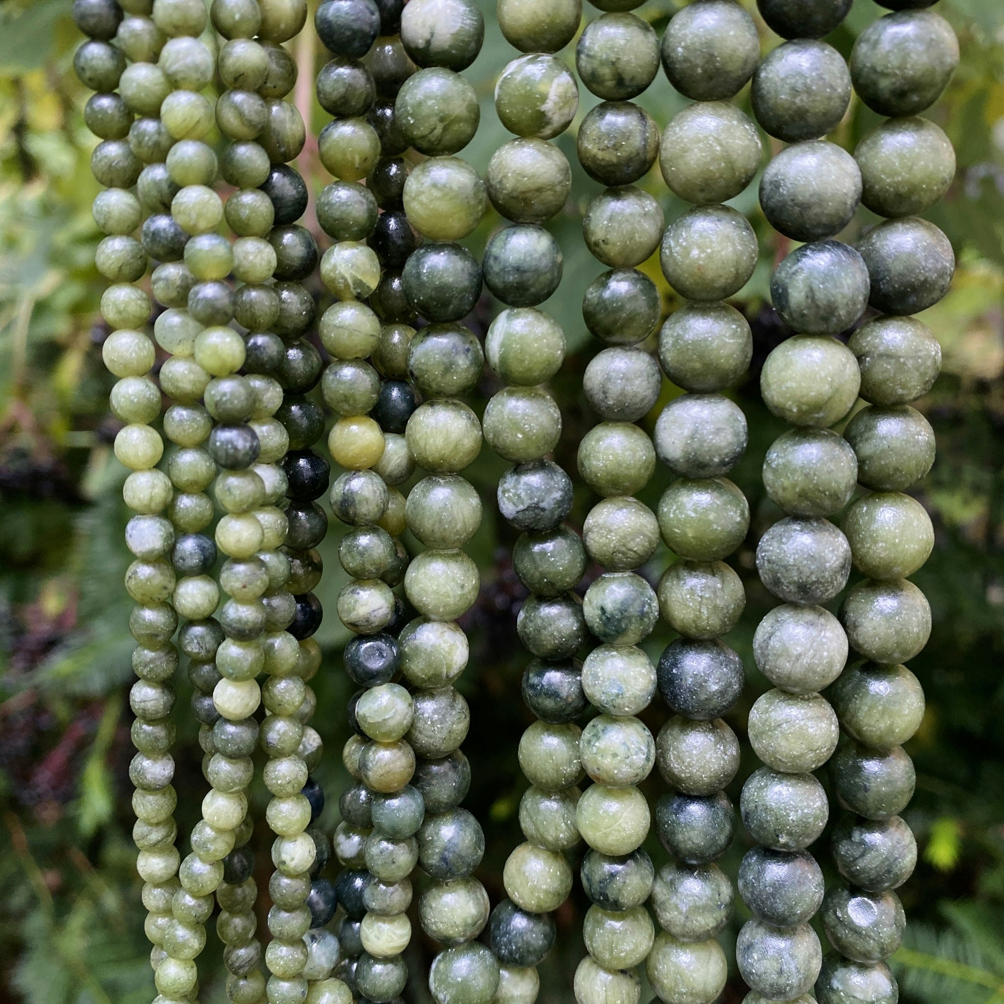 Jade 4-10 mm gröna