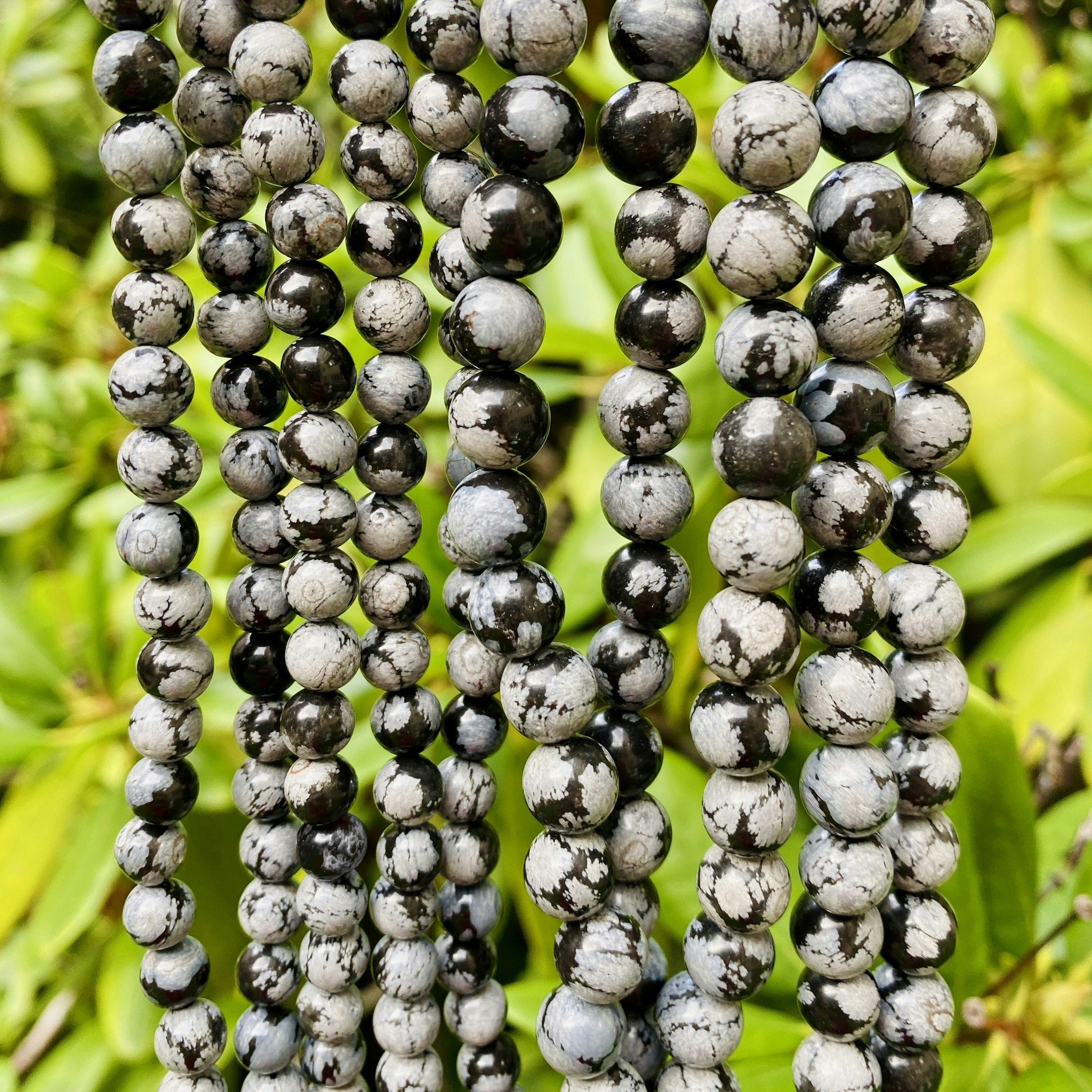 Obsidian snöflinga 6-8 mm