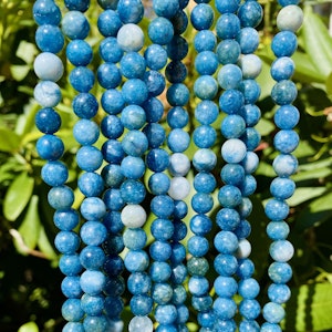 Jade 8 mm lush lake