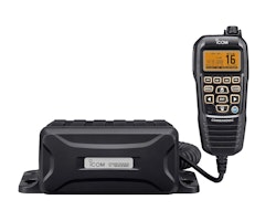 Icom IC-M400BBE Fast Marinradio med GPS