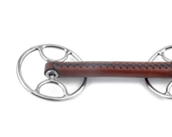 TRUST bit leather swivel