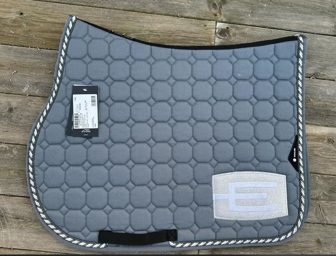 Equiline E logga nr3